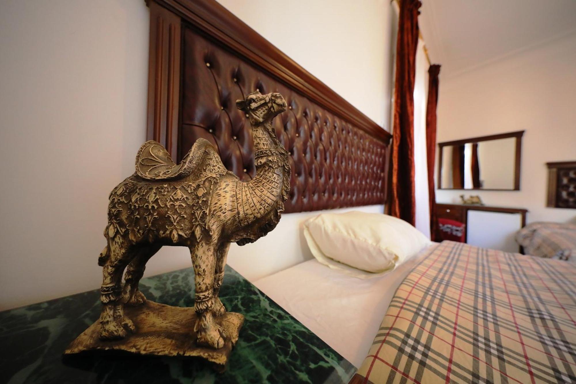 Pyramids Loft Guesthouse Cairo Quarto foto