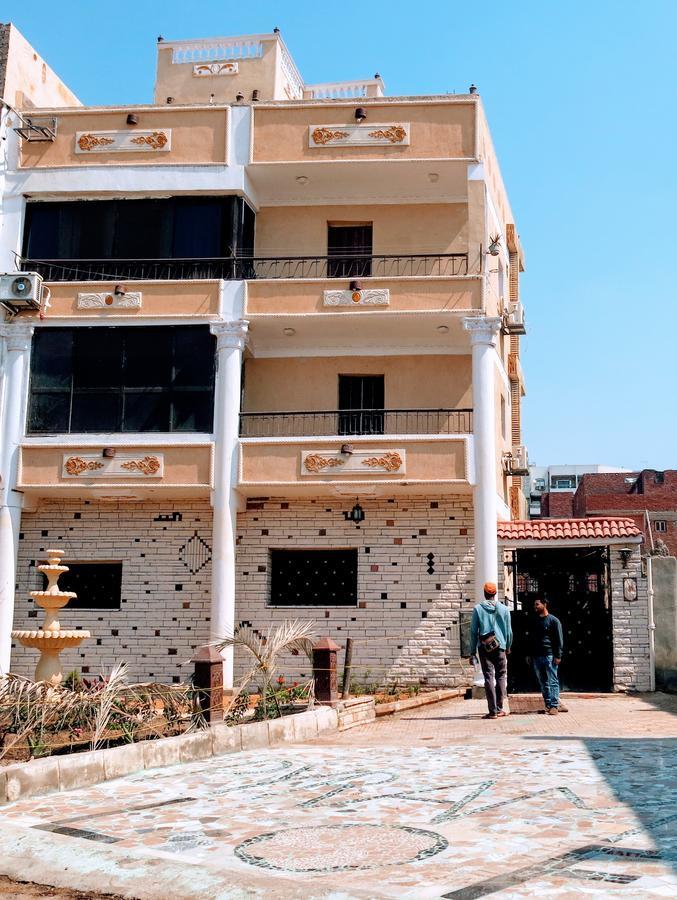 Pyramids Loft Guesthouse Cairo Exterior foto