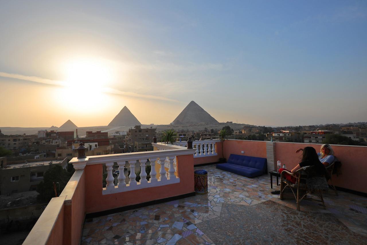 Pyramids Loft Guesthouse Cairo Exterior foto
